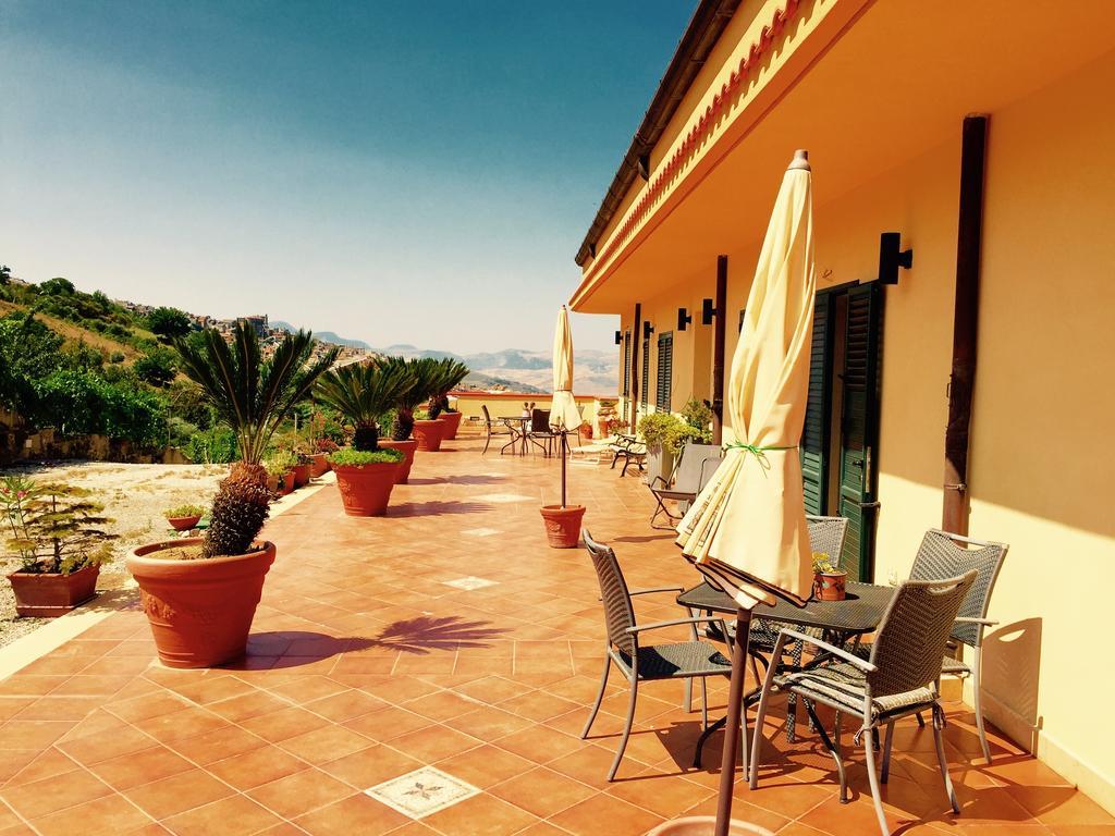 Villa Della Mimosa Alia Dış mekan fotoğraf