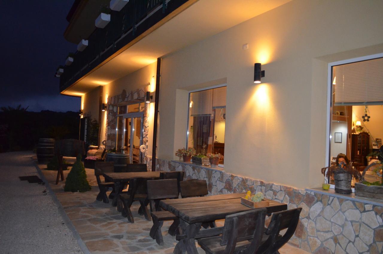 Villa Della Mimosa Alia Dış mekan fotoğraf